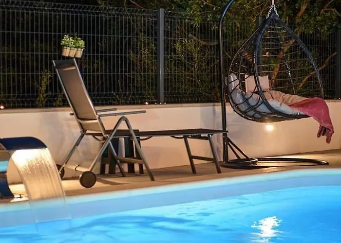 度假居 House Dd With Heated Pool *
